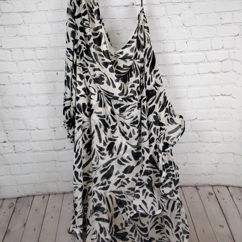 Alexis x Target Floral Ruffle One Shoulder Maxi - Picture 2 of 8